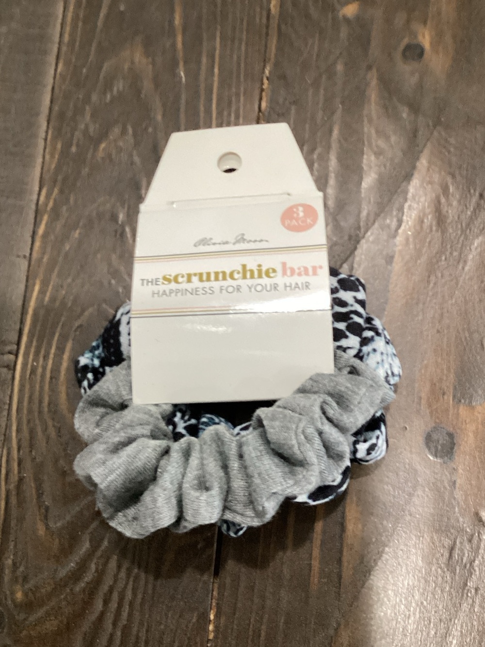 Olivia Moon Gray and Black‎ Patterned Scrunchie 3-Pack